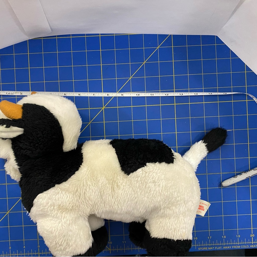 Cow - Hand Puppet - Picture 2 of 7
